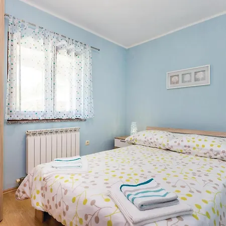 Awesome In Holiday home